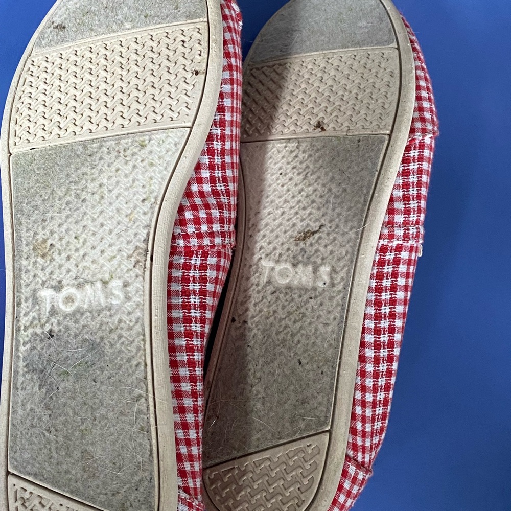 Toms 9 red white flats - Picture 4 of 4